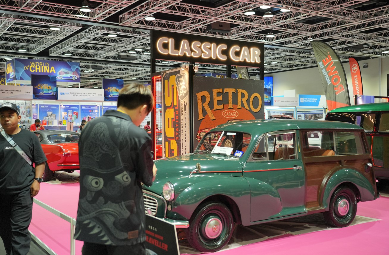 Car8